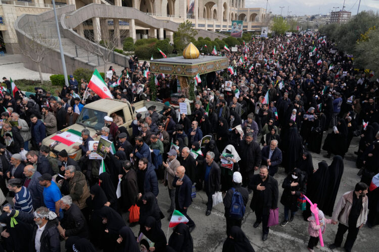 Trump threatens attacks on Iranian power plants over opening Strait of Hormuz